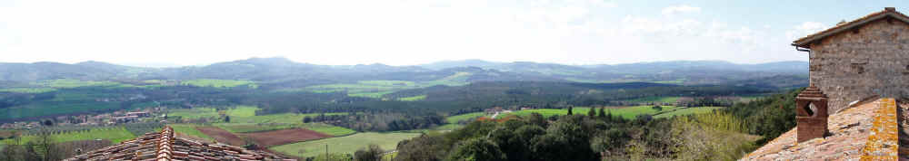 panorama visibile dal tetto del complesso agrituristico
