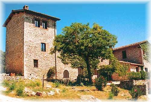 L'Appartamento Torre visto dalla antica aia